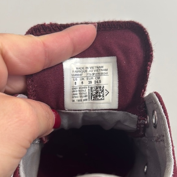 Converse Maroon Low-Top Sneakers - Picture 6 of 6